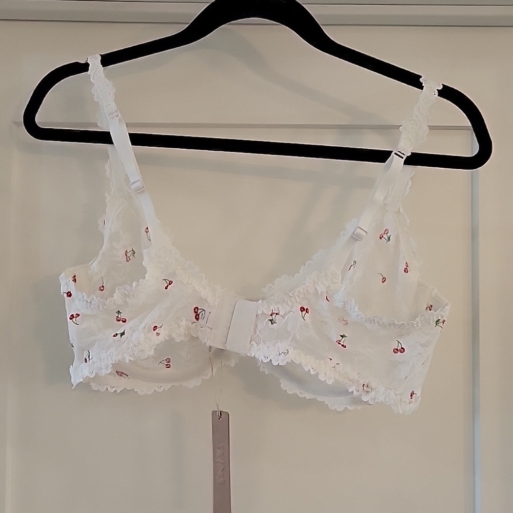 Skims Bra 38D NWT - Picture 3 of 8